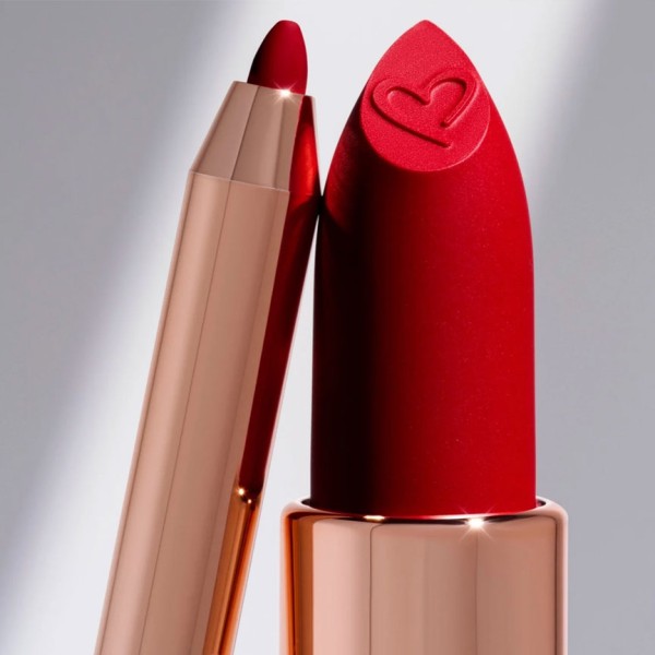 THE TRUE RED KIT Rosy McMichael