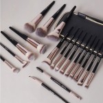 ESTUCHE DE 18 BROCHAS DE MAQUILLAJE